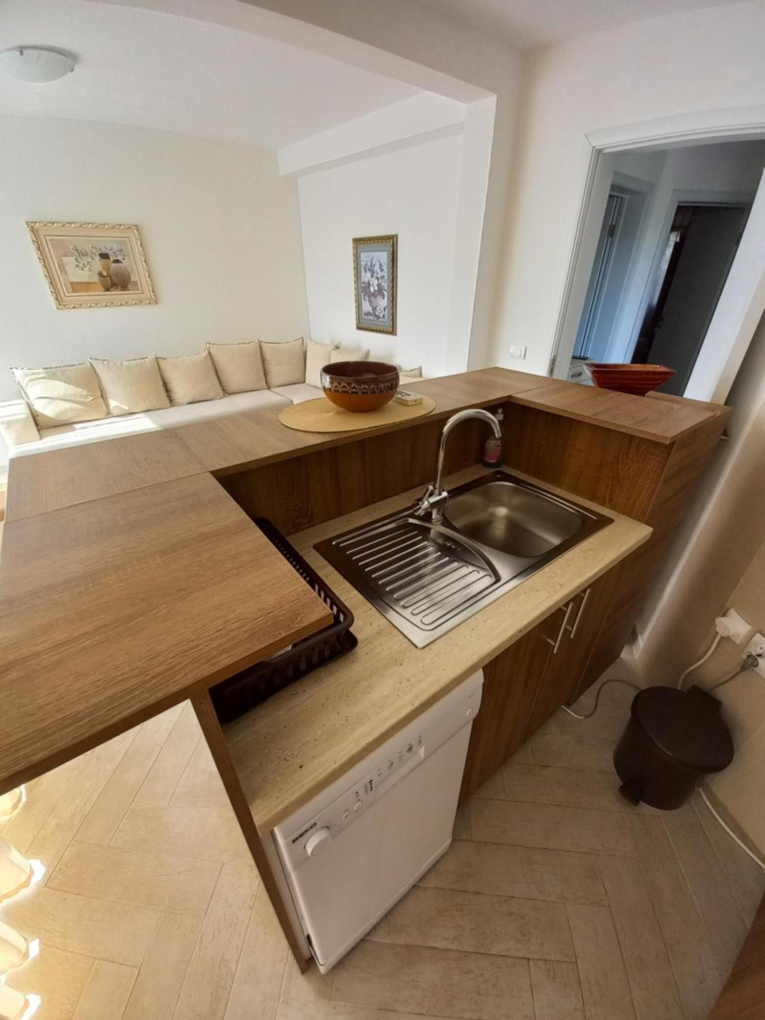 Nana Dea 2 Utjeha Quarto foto